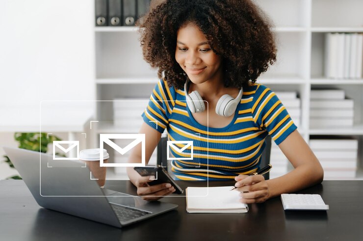 african-woman-hands-using-laptop-tablet-typing-keyboard-surfing-internet-with-email-icon-email-marketing-concept-send-email-newsletter-online-working-internet-network-technology_1090013-5969
